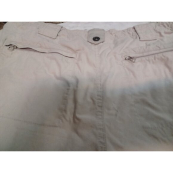 Sonoma Womens Hiking/Cargo Shorts SZ 36 Tan - Picture 3 of 5